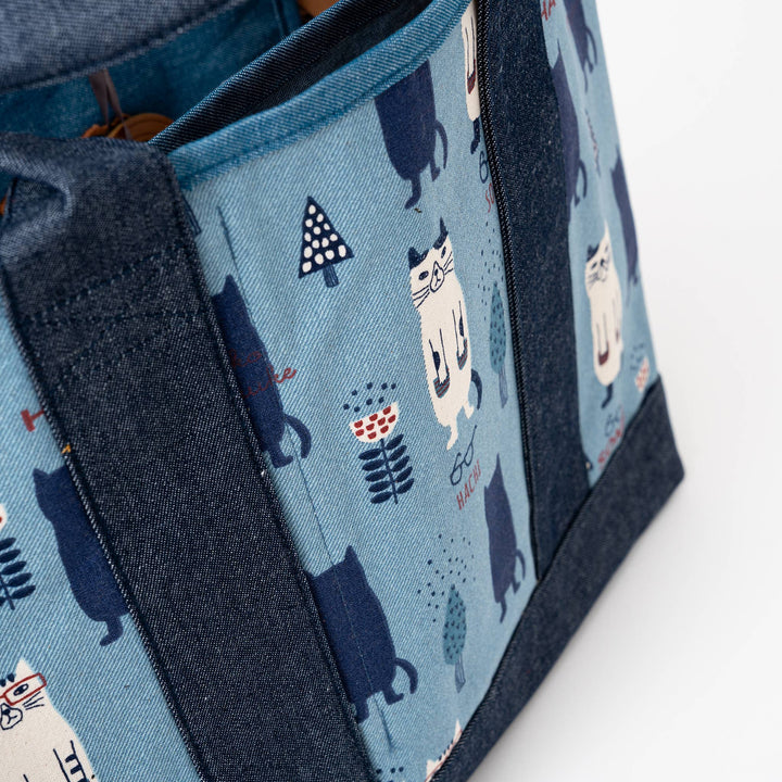 Kusuguru Japan Glasses Cat Multi-Compartment Tote