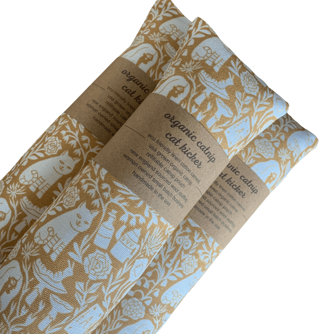 Cheshire Cat and Alice organic catnip cat kicker trio, perfect for cat toys and sturdy enough for playful kicks.