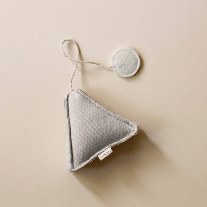 cat toy tea bag