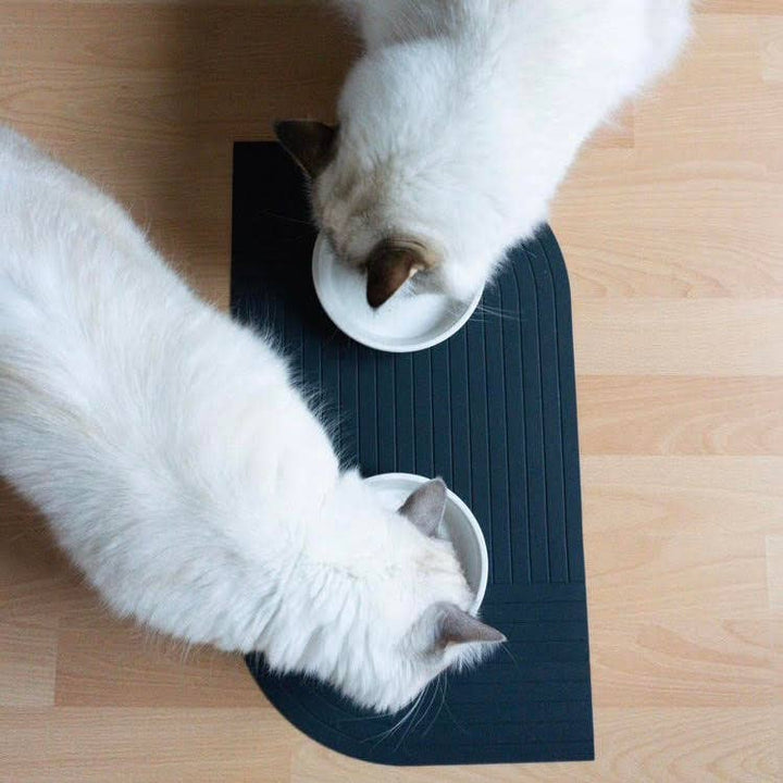 Pet bowl mat