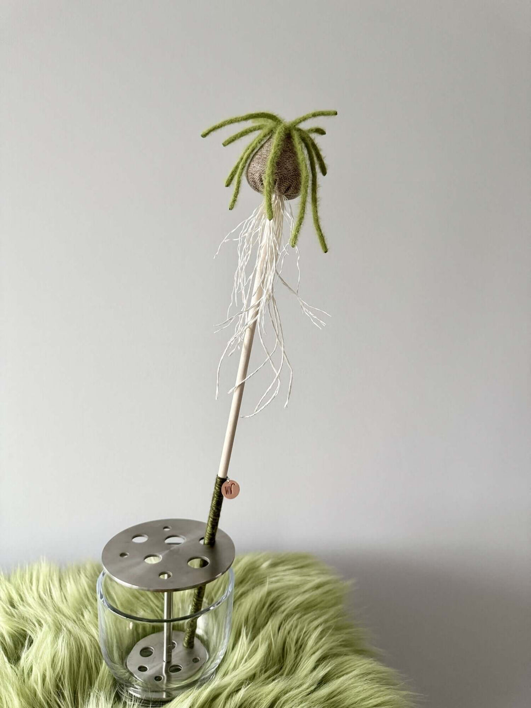 Albuca Wand Cat Toy featuring a soft bulb, knitted leaves, and roots, perfect for engaging playtime with cats.